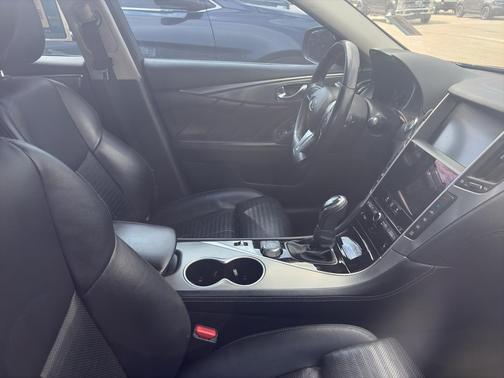 Black Obsidian 2018 INFINITI Q50 3.0t Sport