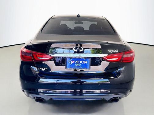 Black Obsidian 2018 INFINITI Q50 3.0t Sport