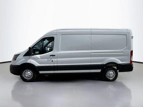 Oxford White 2026 Ford Transit-250 148 WB Medium Roof Cargo