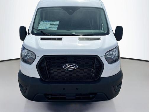 Oxford White 2026 Ford Transit-250 148 WB Medium Roof Cargo