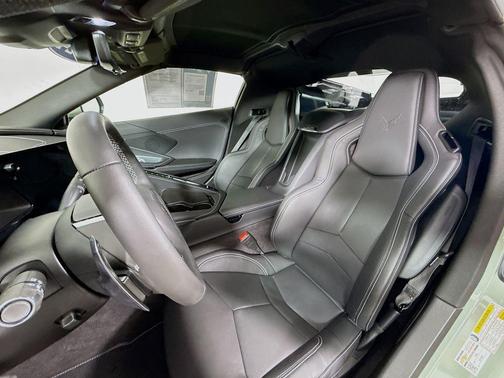 2024 Chevrolet Corvette Stingray w/1LT