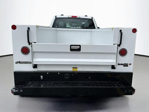 Oxford White 2026 Ford F-250 XL