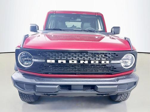 Ruby Red Metallic Tinted Clearcoat 2026 Ford Bronco Big Bend