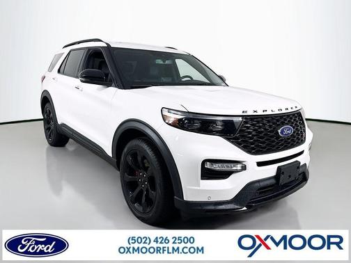Star White 2024 Ford Explorer ST