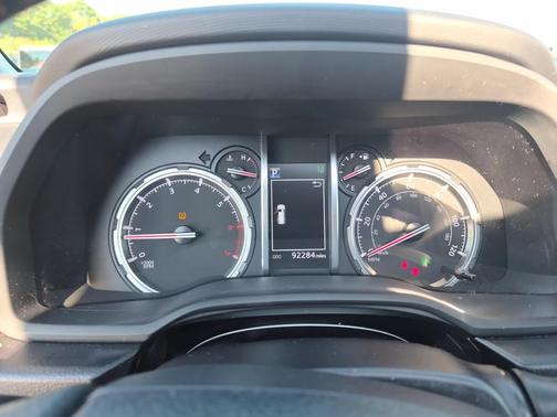 Classic Silver Metallic 2020 Toyota 4Runner Limited