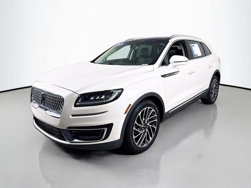 White Platinum Tri-Coat Metallic 2019 Lincoln Nautilus Reserve