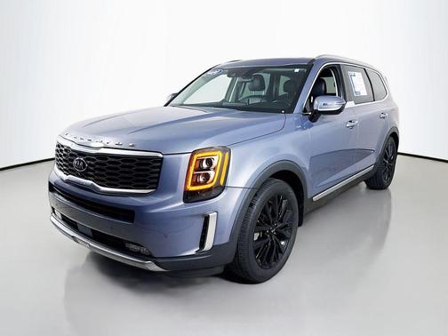 Everlasting Silver 2020 Kia Telluride SX