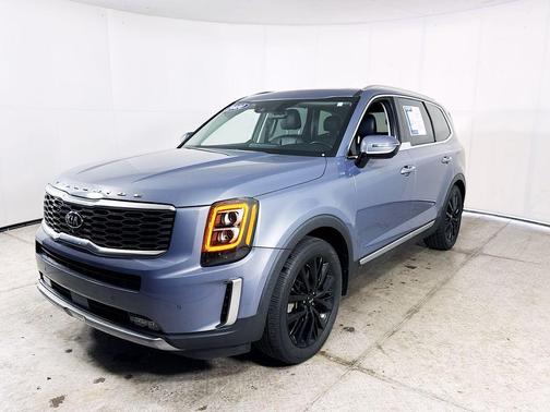 Everlasting Silver 2020 Kia Telluride SX