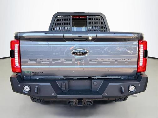 Carbonized Gray Metallic 2026 Ford F-250 Lariat