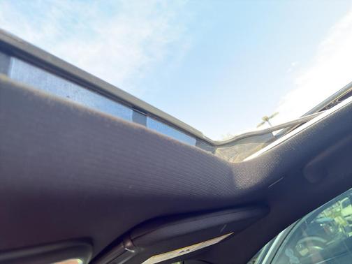 Pitch Black Clearcoat 2022 Dodge Charger Scat Pack