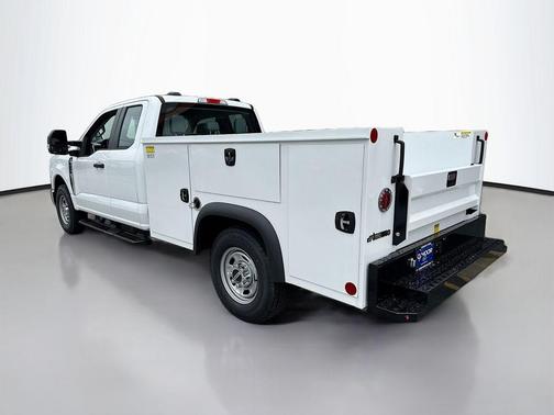 Oxford White 2026 Ford F-250 XL