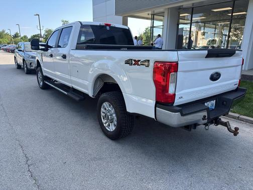 Oxford White 2017 Ford F-250 XL