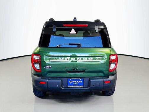 Eruption Green Metallic 2025 Ford Bronco Sport Outer Banks