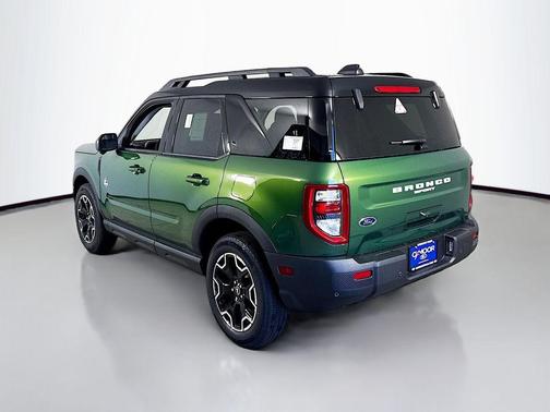 Eruption Green Metallic 2025 Ford Bronco Sport Outer Banks
