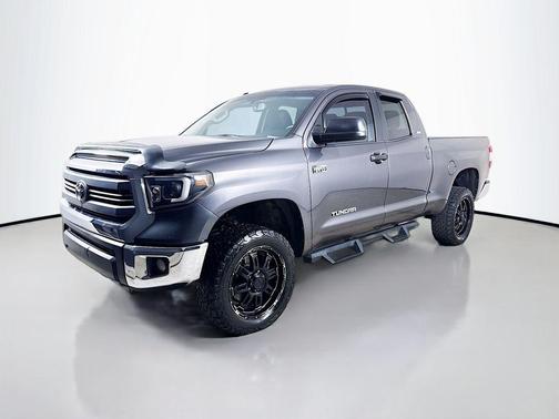 2014 Toyota Tundra SR5