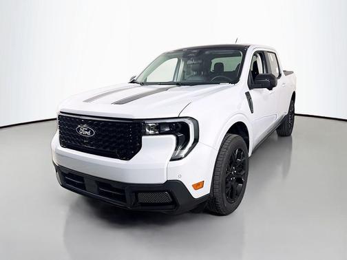 Space White Metallic 2026 Ford Maverick Lariat