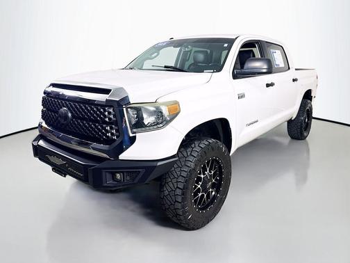 2018 Toyota Tundra SR5