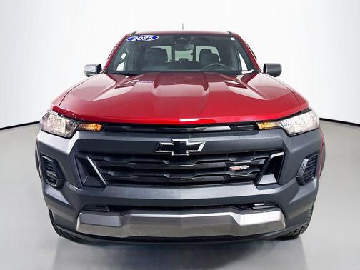 Radiant Red 2025 Chevrolet Colorado Trail Boss