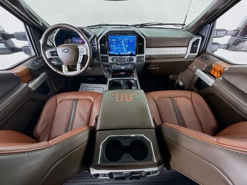 2022 Ford F-350 KING RANCH