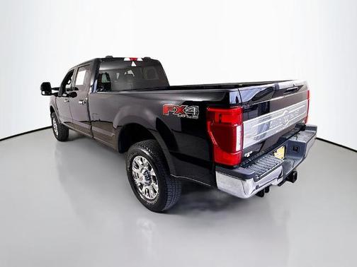 2022 Ford F-350 KING RANCH