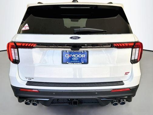Star White 2026 Ford Explorer ST
