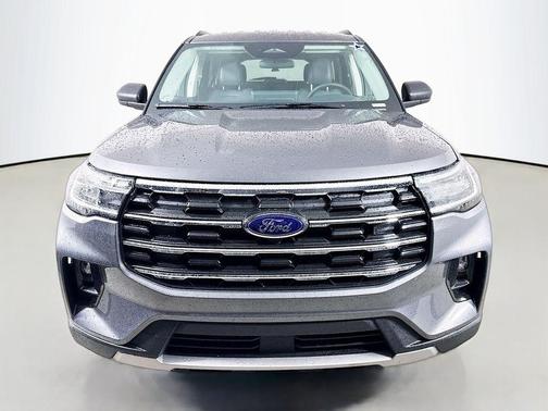 Carbonized Gray Metallic 2026 Ford Explorer Active