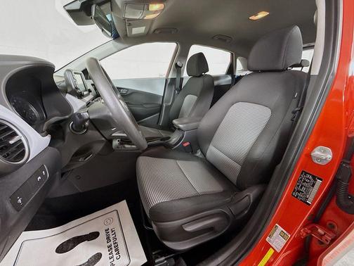 2020 Hyundai KONA SE