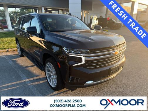 Midnight Blue Metallic 2021 Chevrolet Suburban LT