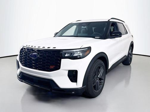 Star White 2026 Ford Explorer ST
