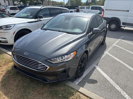 Magnetic Metallic 2020 Ford Fusion SE