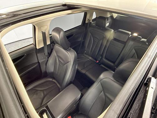 2021 Lincoln Nautilus Reserve