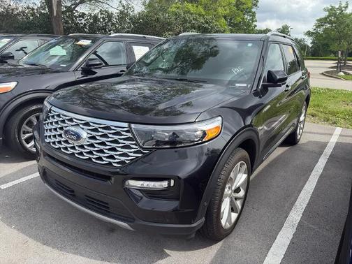 2022 Ford Explorer PLATINUM