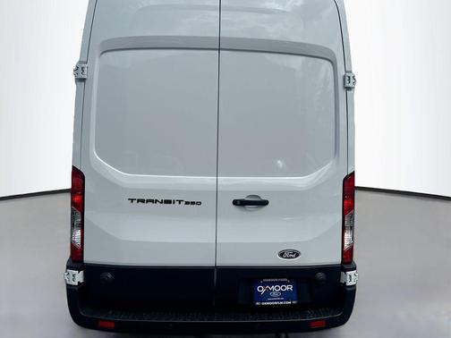 Oxford White 2026 Ford Transit-350 Base