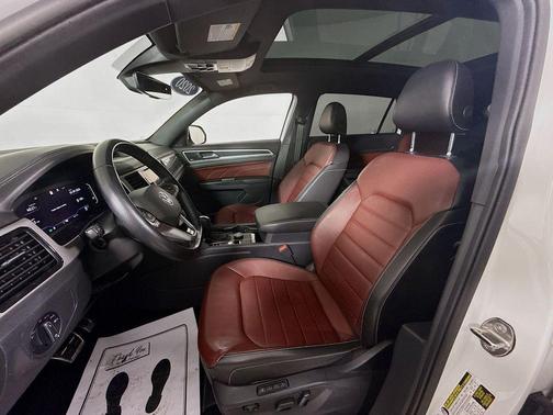 2020 Volkswagen Atlas Cross Sport 3.6L V6 SEL Premium R-Line