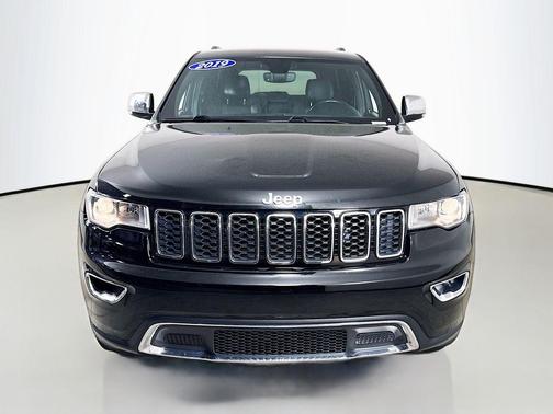 Diamond Black 2019 Jeep Grand Cherokee Limited