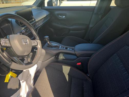 Black 2024 Honda HR-V Sport