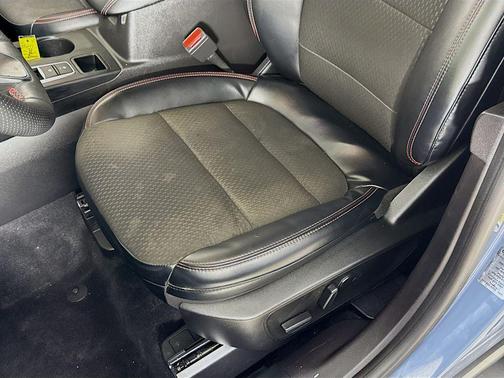 2023 Ford Escape ST-Line Elite