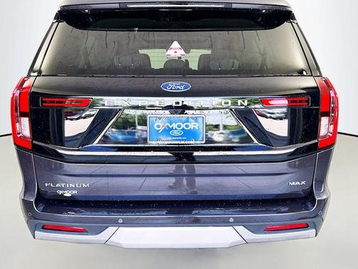 Dark Matter Gray Metallic 2026 Ford Expedition Max Platinum