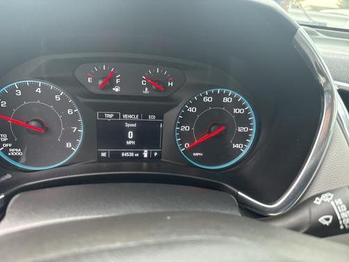 Summit White 2020 Chevrolet Equinox LS
