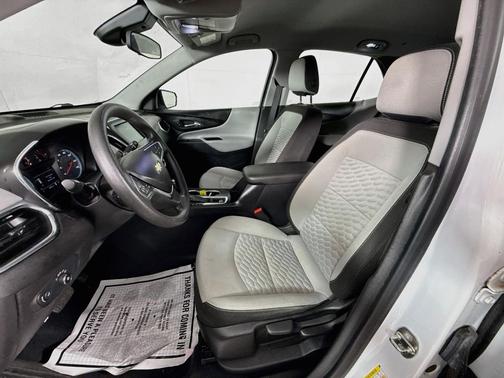 Summit White 2020 Chevrolet Equinox LS