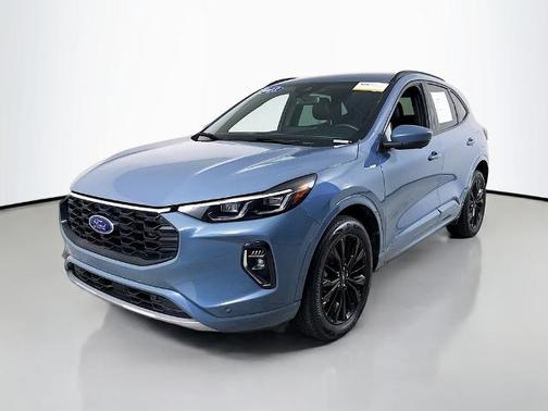 2023 Ford Escape ST-LINE ELITE
