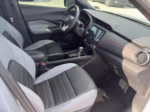 Boulder Gray 2021 Nissan Kicks SR