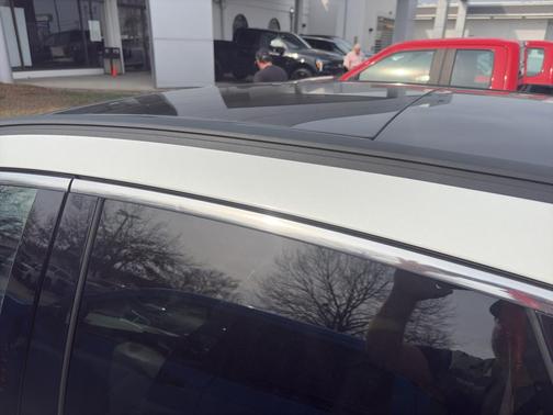 2020 Ford Escape Titanium Hybrid