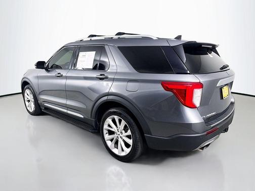 Carbonized Gray Metallic 2024 Ford Explorer Platinum