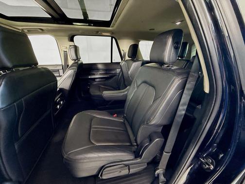Agate Black 2020 Ford Expedition Max Platinum