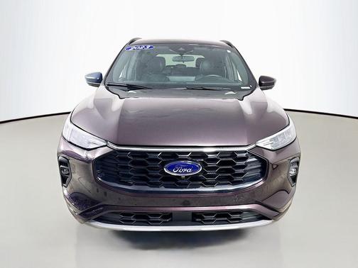 Cinnabar Red Metallic 2023 Ford Escape ST-Line Select