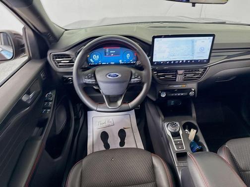 Cinnabar Red Metallic 2023 Ford Escape ST-Line Select