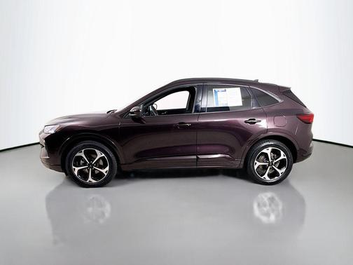 Cinnabar Red Metallic 2023 Ford Escape ST-Line Select