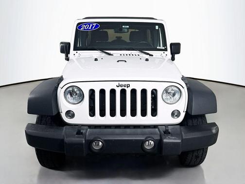 Bright White Clearcoat 2017 Jeep Wrangler Unlimited Sport