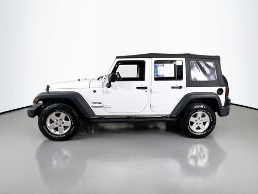 Bright White Clearcoat 2017 Jeep Wrangler Unlimited Sport